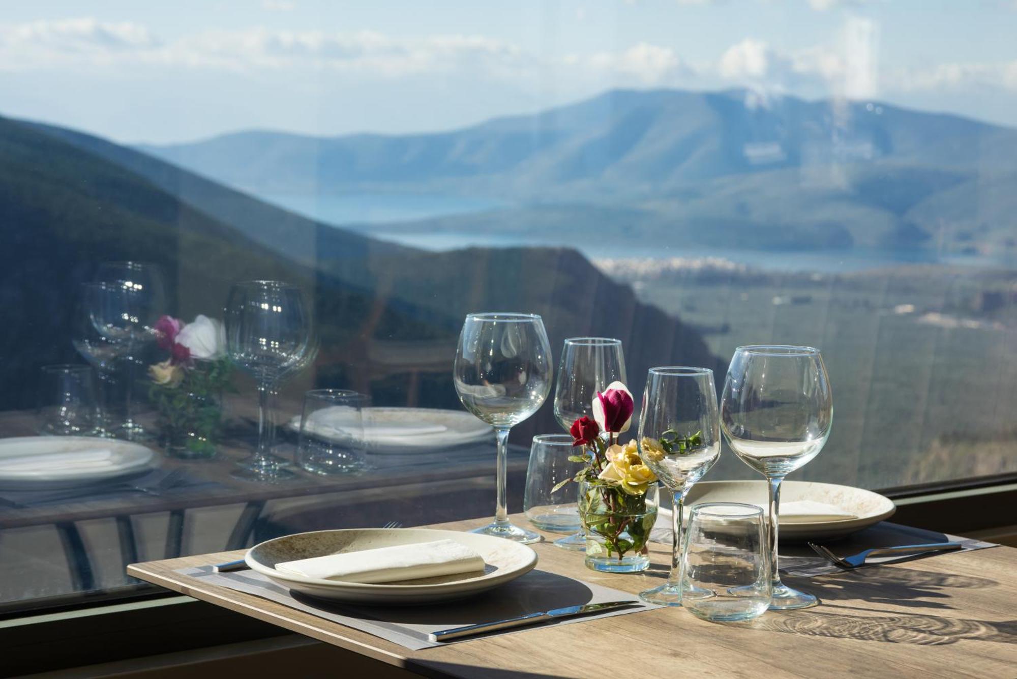 V Hotel Δελφοί Εξωτερικό φωτογραφία